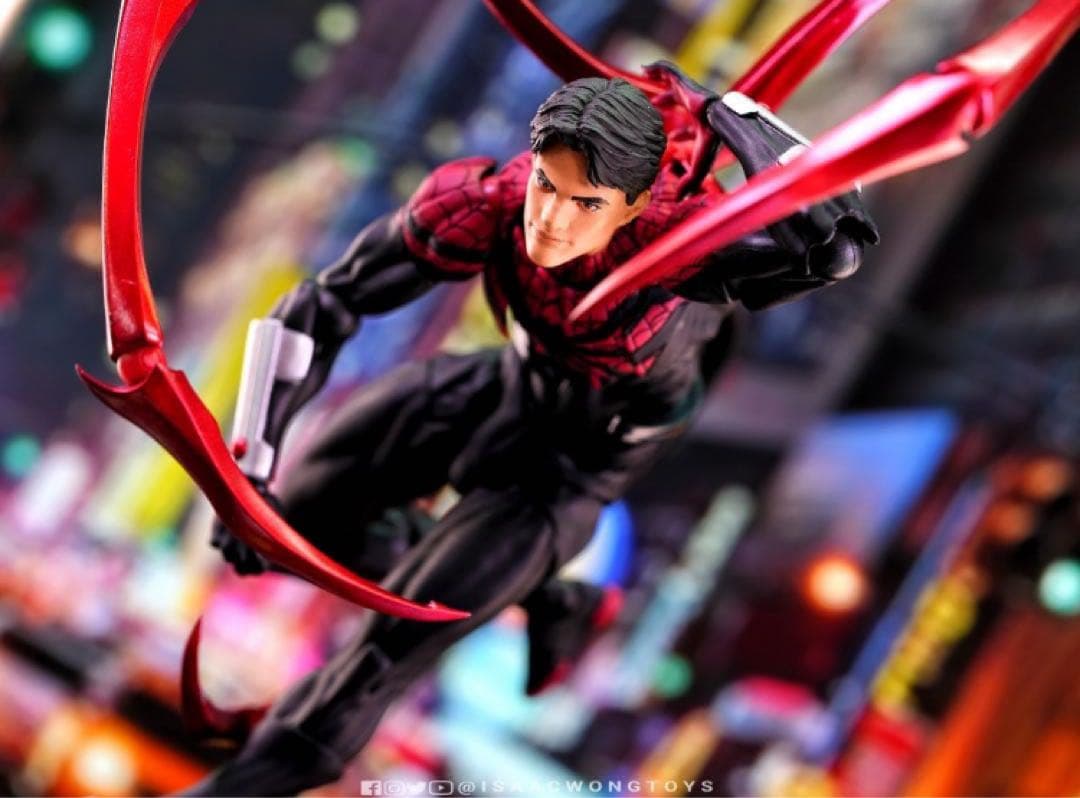 MESS TOYSスーペリアスパイダーマンフィギュア