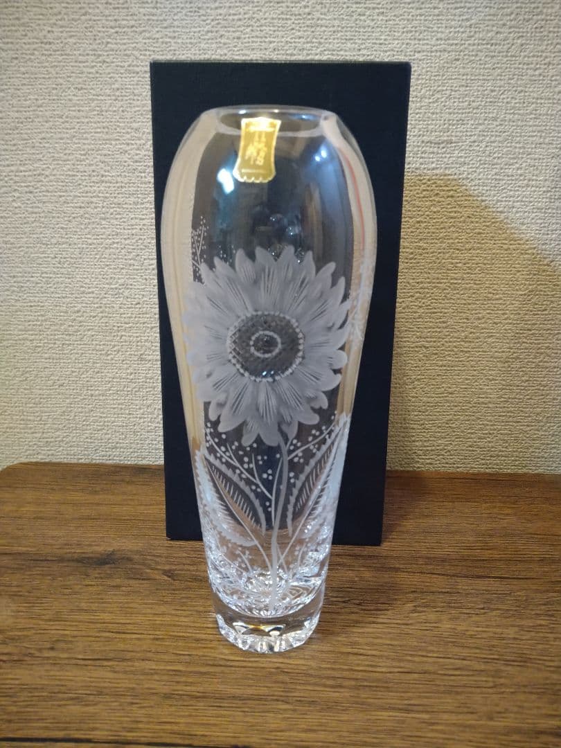 マイセンクリスタルの花瓶 ひまわり柄