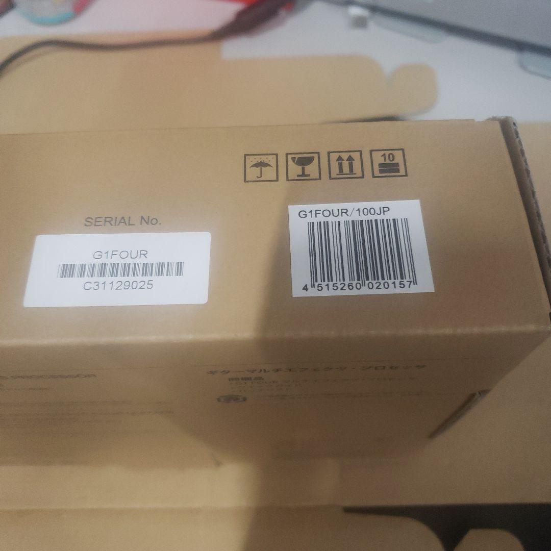 電源アダプターあり　ZOOM G1X FOUR マルチエフェクター