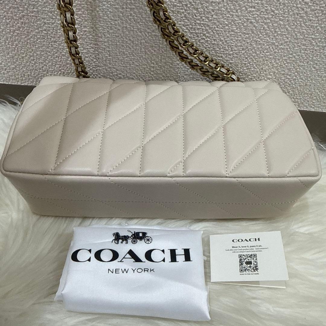 COACH ブラック ショルダーバッグ キルティング　26cm