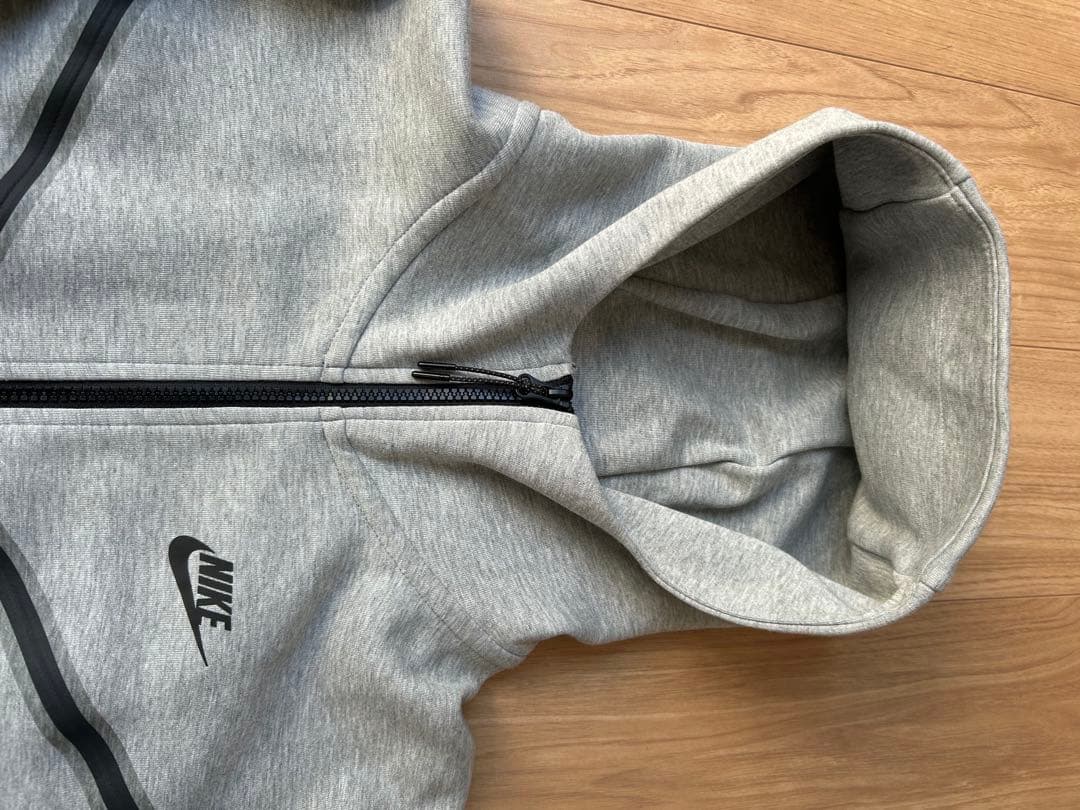 Nike フルジップ フード付きパーカー グレー