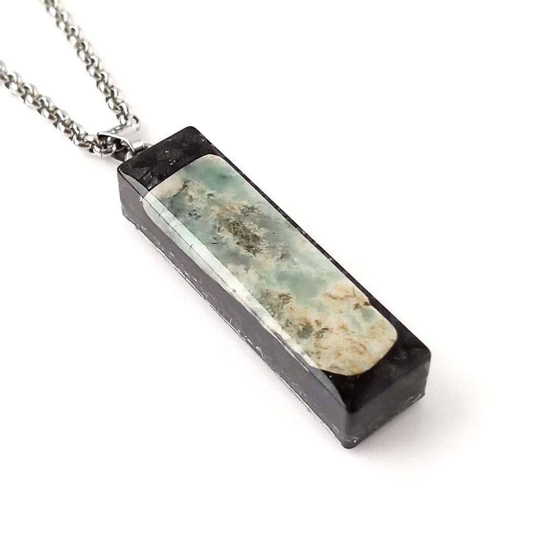 オルゴナイト｜糸魚川翡翠やモリオンなどを使った、厄除け・浄化・健康・幸福のお守り