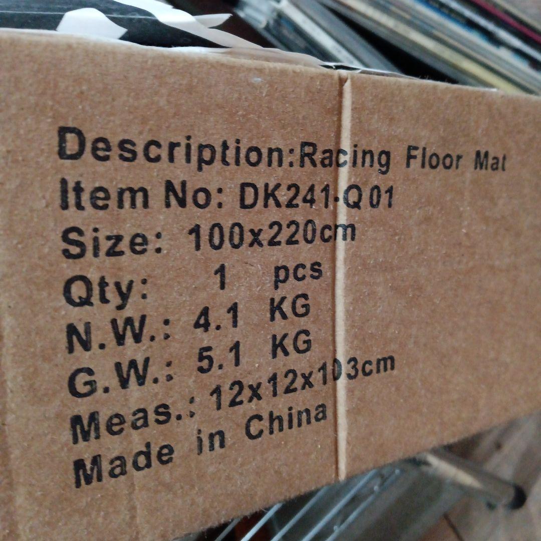 ヨシムラレーシング、フロアマット　整備、展示等に！