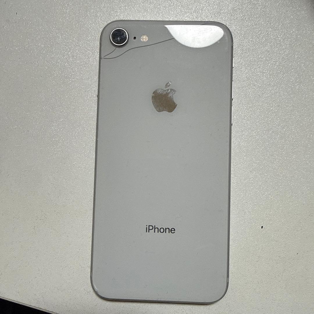 iPhone8 アイフォンエイト