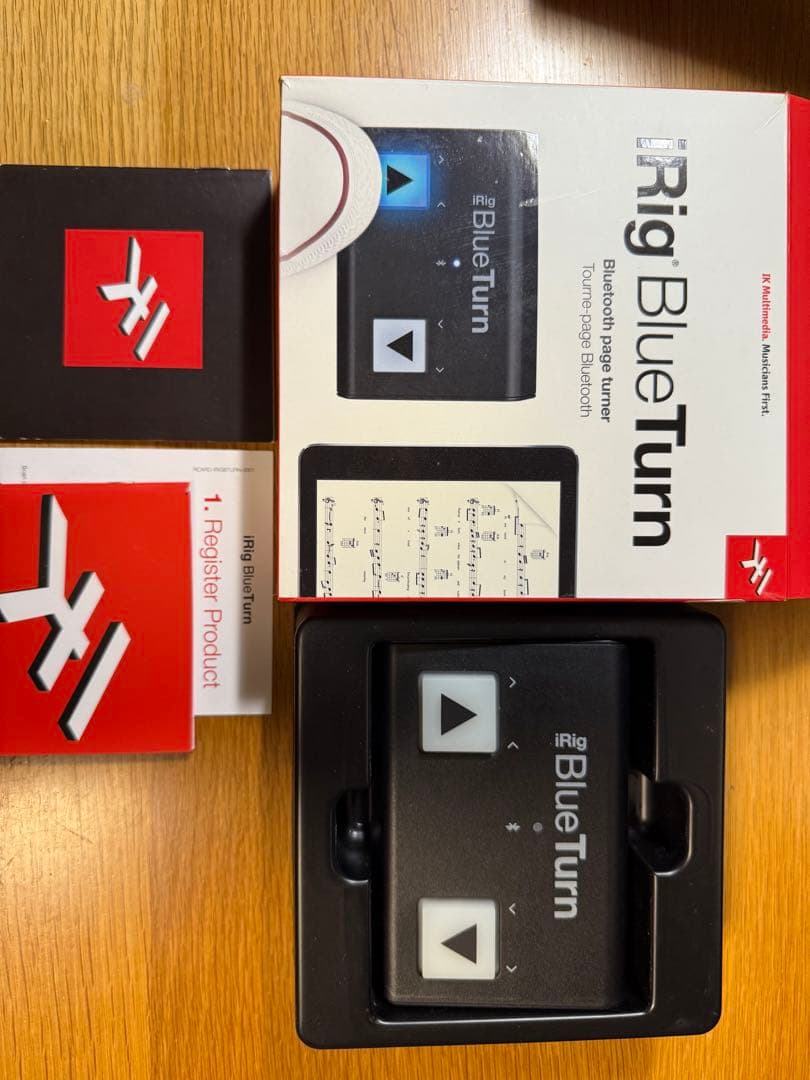 iRig BlueTurn Bluetooth フットスイッチ ペダル