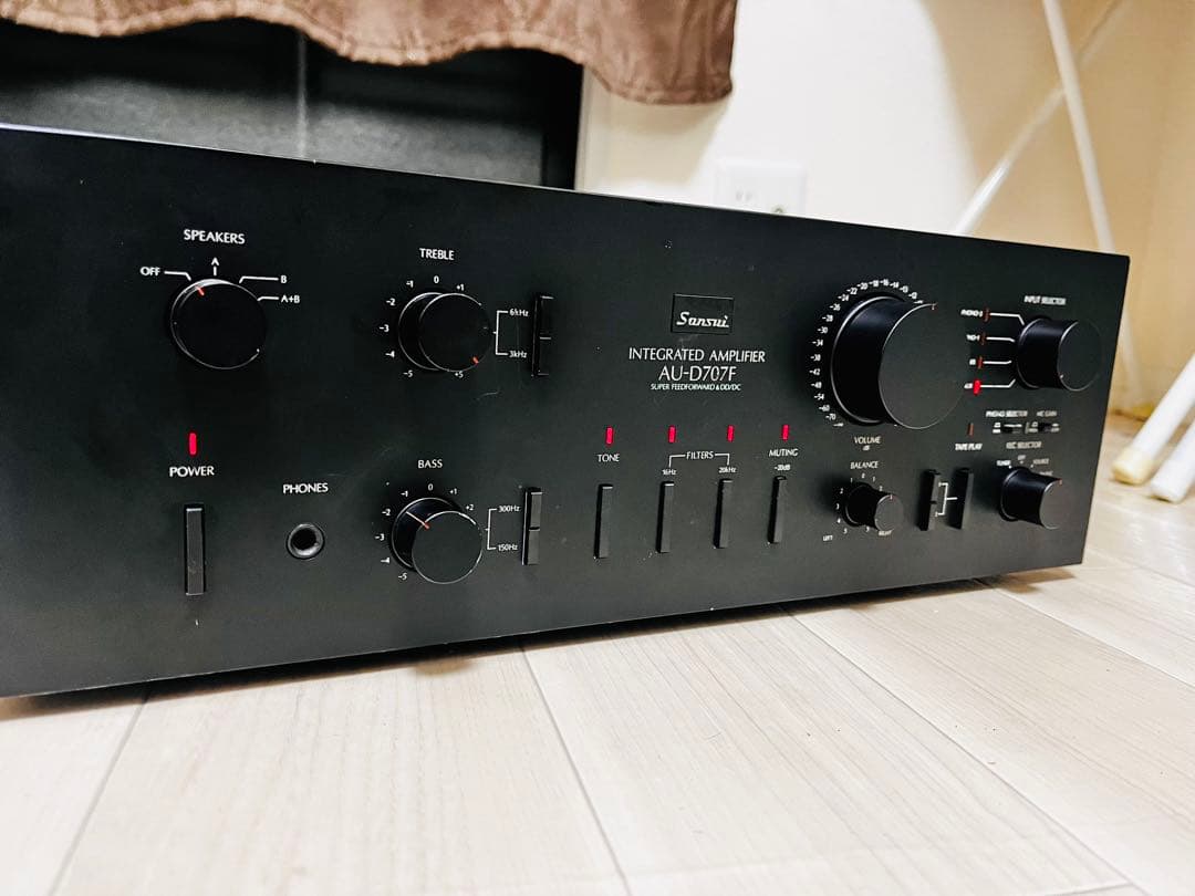 SANSUI AU-D707F プリメインアンプ￥108,000 1980年発売