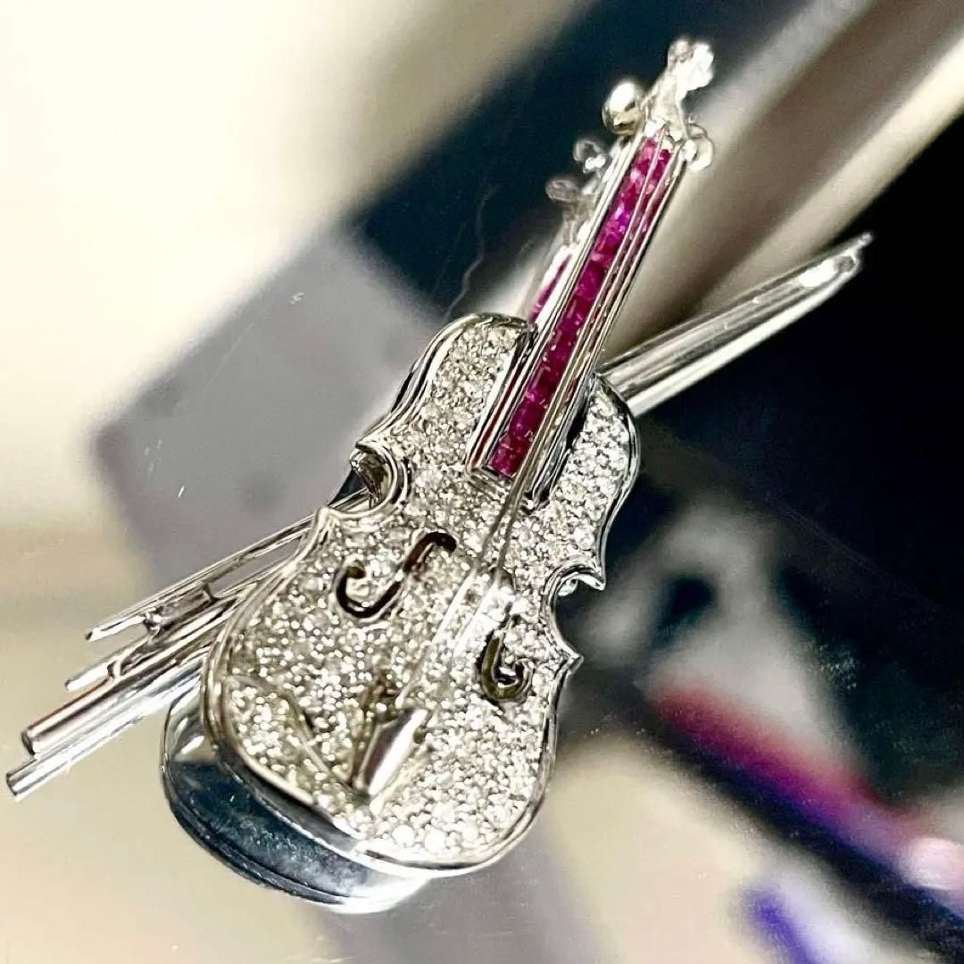 おおちゃん【超豪華】K18WG ダイヤ＋ルビー バイオリン ブローチ