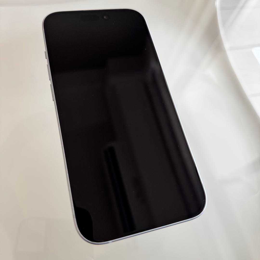 Apple iPhone15 128GB SIMフリー バッテリー残量84%