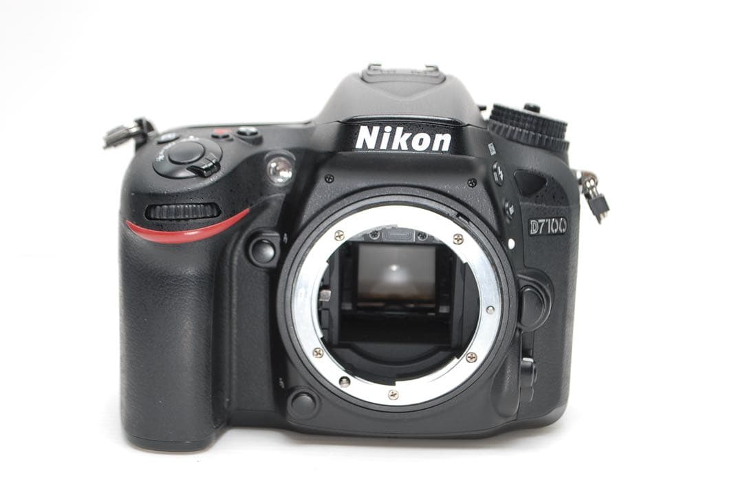 ❤️スマホらくらく転送❤️Nikon D7100 ダブルレンズセット スポーツ観戦に