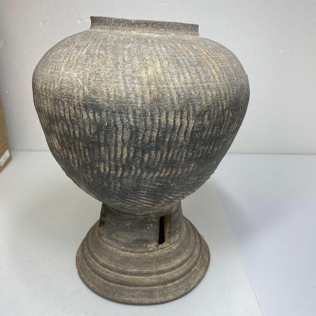 古代　韓国　新羅土器　高さ約23.5㎝　タカサ　東さ7-0304①