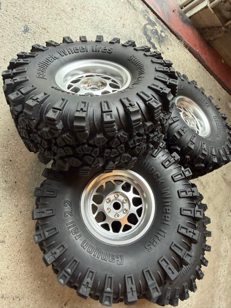 アルミホイール　タイヤ 2.2 ビードロック　trx4 トラクサス　クローラー