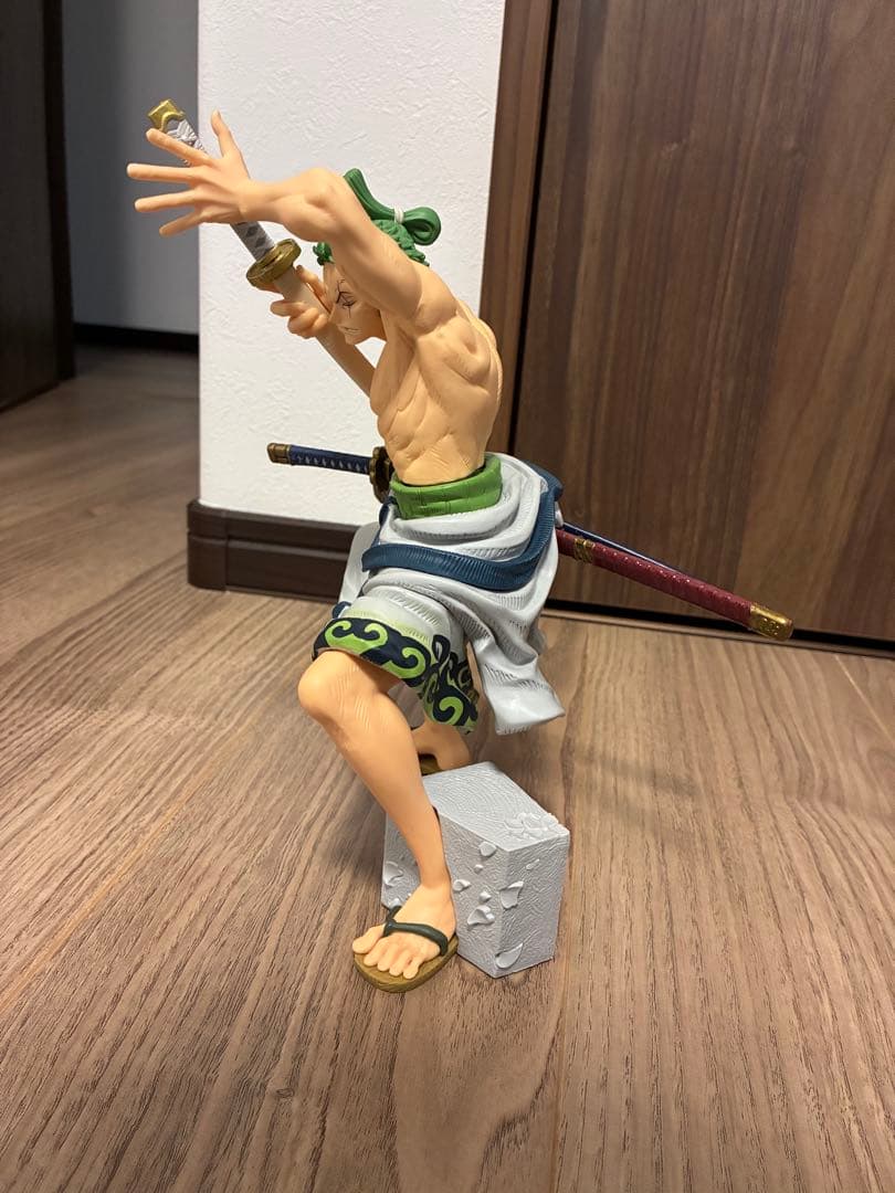 カイドウ　ジャック　キング　クイーン　フィギュア 4体セット＋ゾロ専用ページ