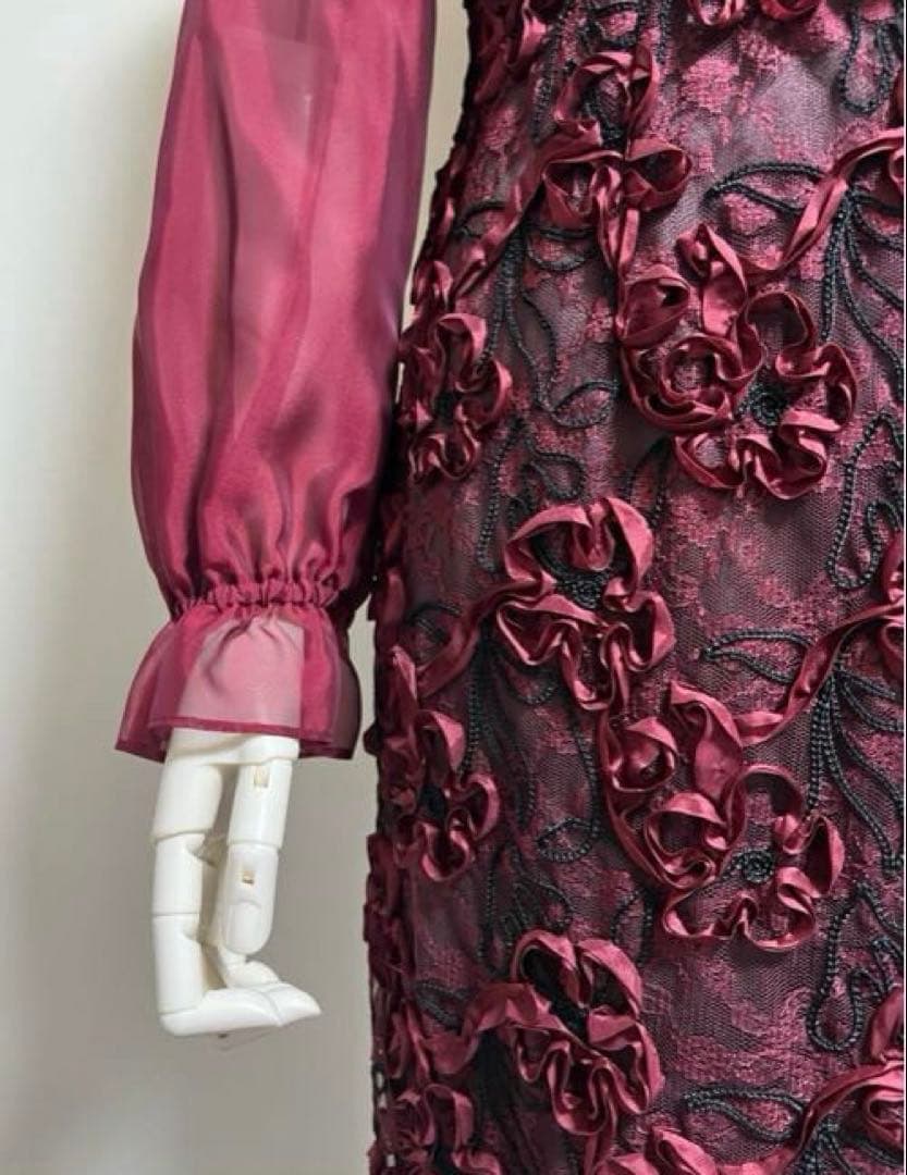 新品東京ソワールMARIKO KOHGA 日本製　高級刺繍レースドレスワンピース