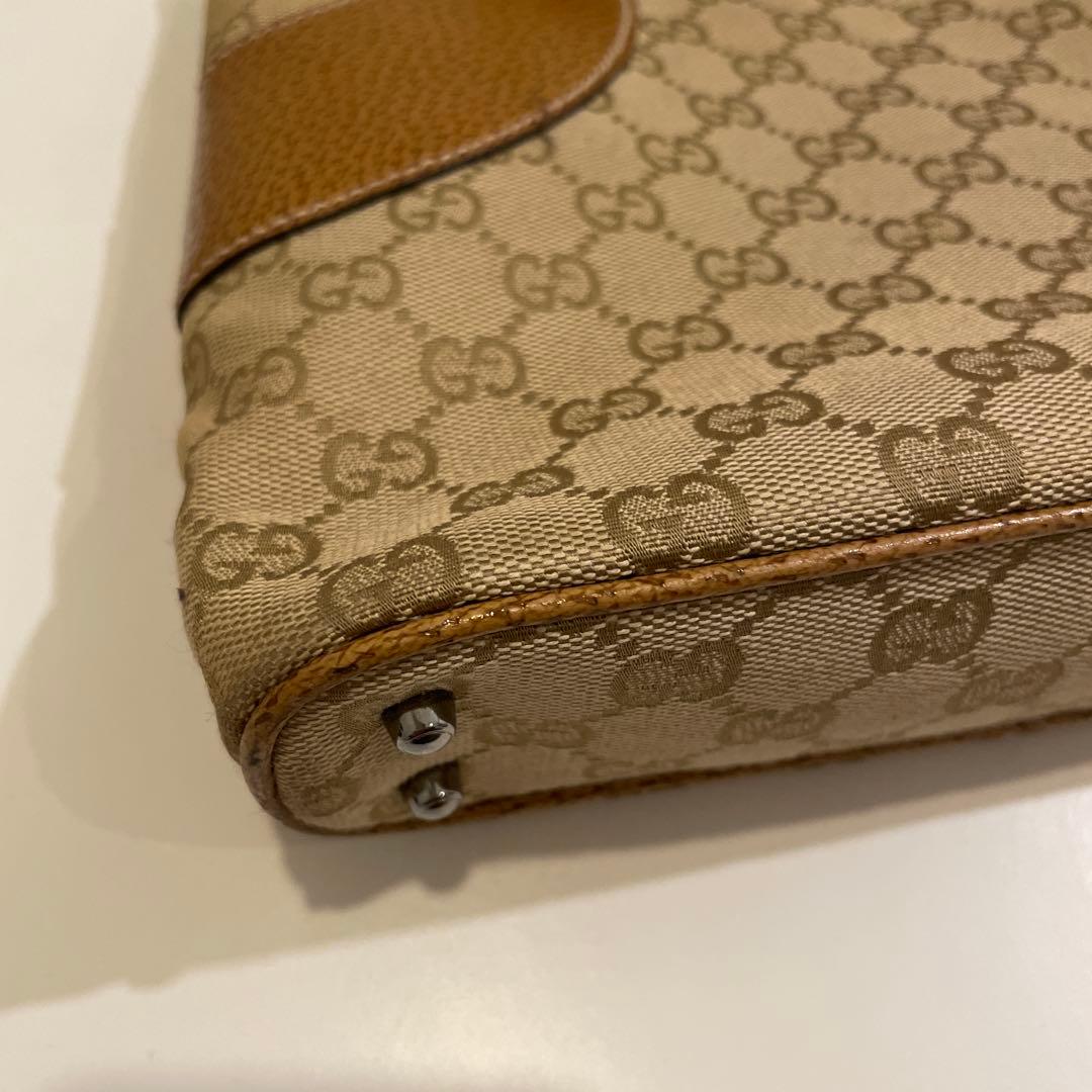 ぴょんしき様　グッチ　ショルダーバッグ