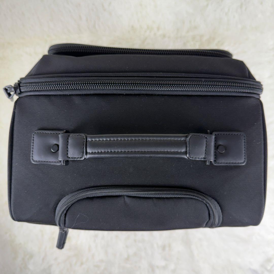 【美品】ゼロハリバートン キャリーケース 4輪 ナイロン ブラック 機内持込可