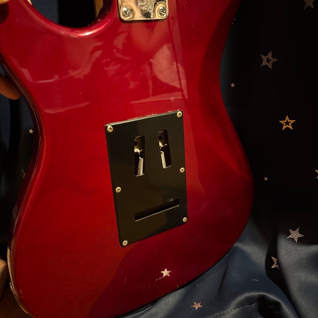エリオス赤いエレキギター Snyder Maxピックアップ