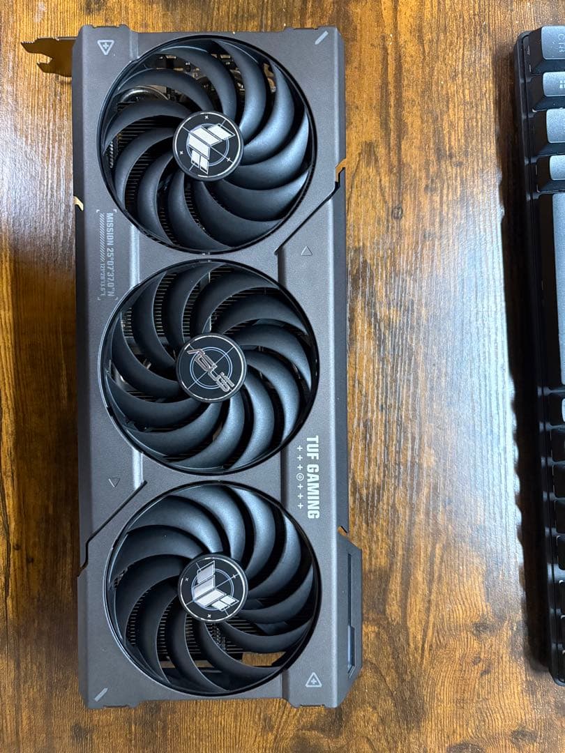 グラフィックボード・グラボ・ビデオカード TUF Gaming RX7800xt