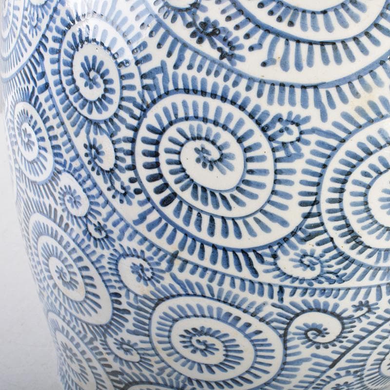 伊万里焼　古伊万里　染付　蛸唐草文　沈香壷　蓋物　飾壷　C　6047C