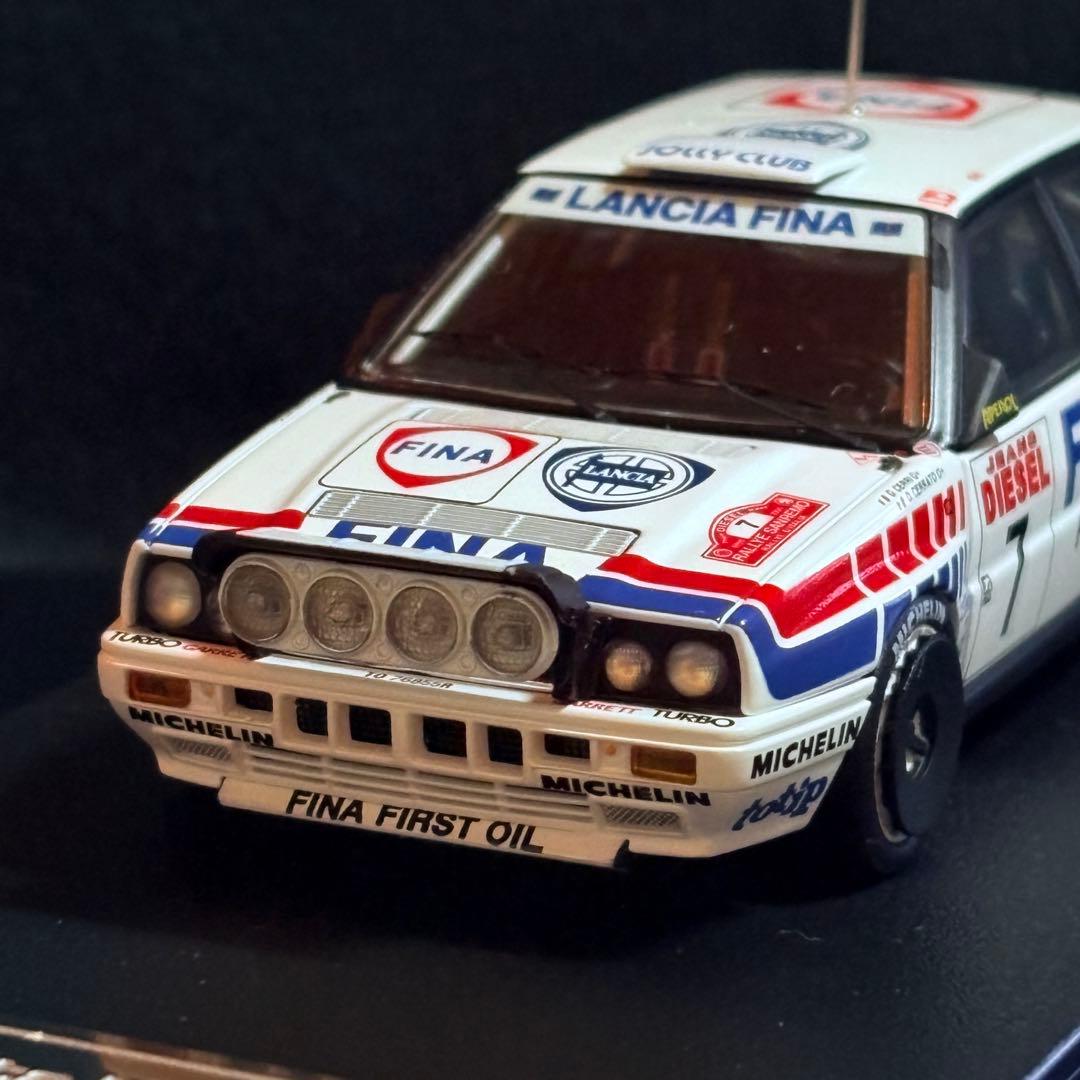 1/43 hpi ランチア デルタ インテグラーレ 16V ライトポット付き