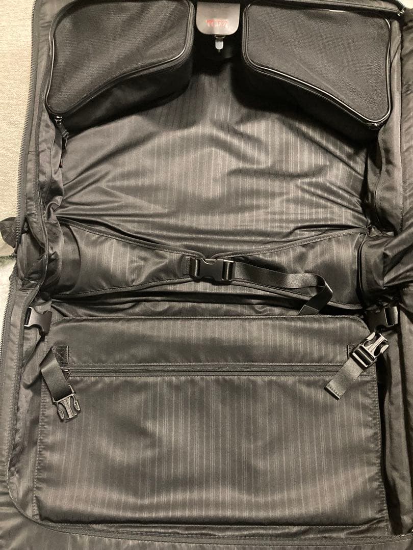 【使用2回】TUMI トゥミ 22033DH キャリー2輪