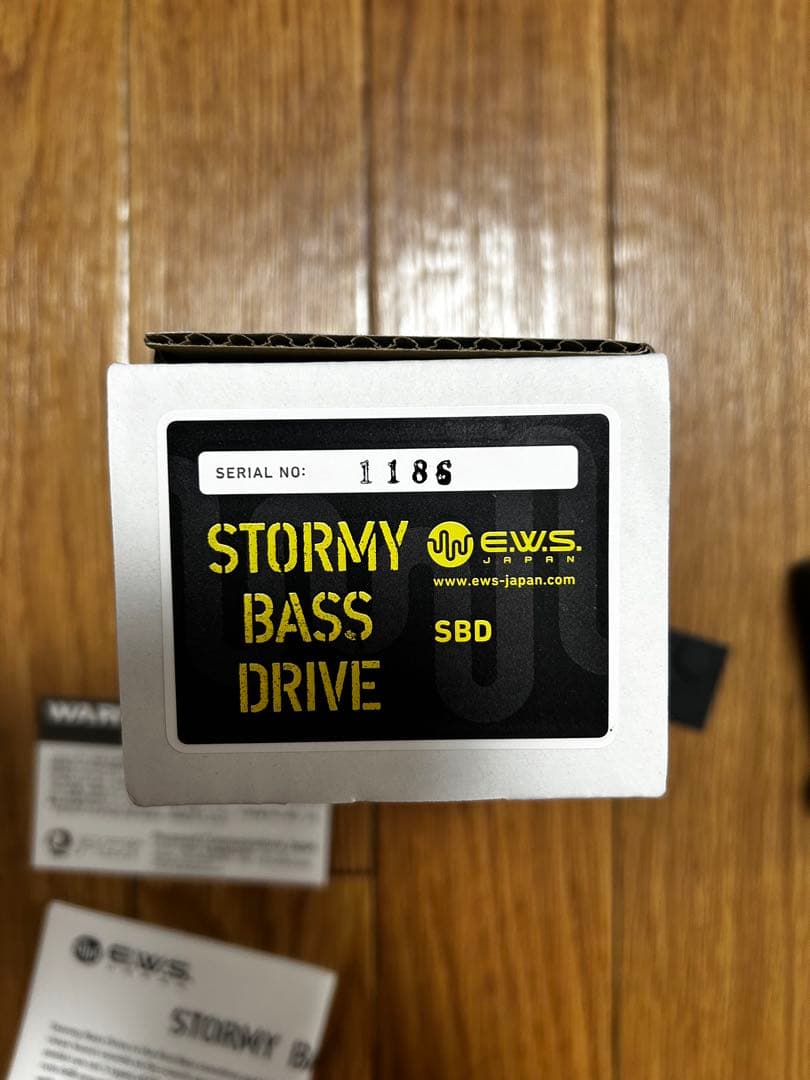 ベース E.W.S. STORMY BASS DRIVE