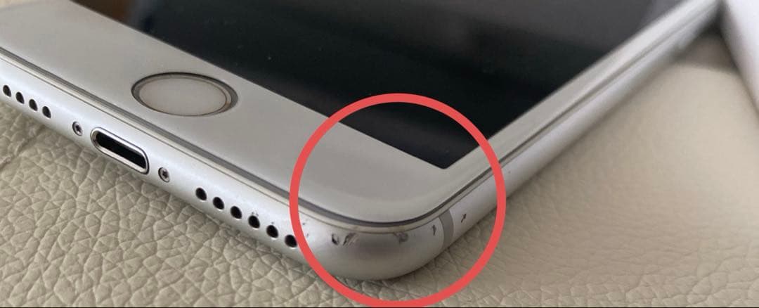 iPhone8（64GB）本体　ホワイト