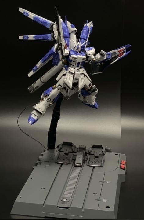 RG Hi-νガンダム&ハイパーメガバズーカランチャー 完成品発光ジオラマ