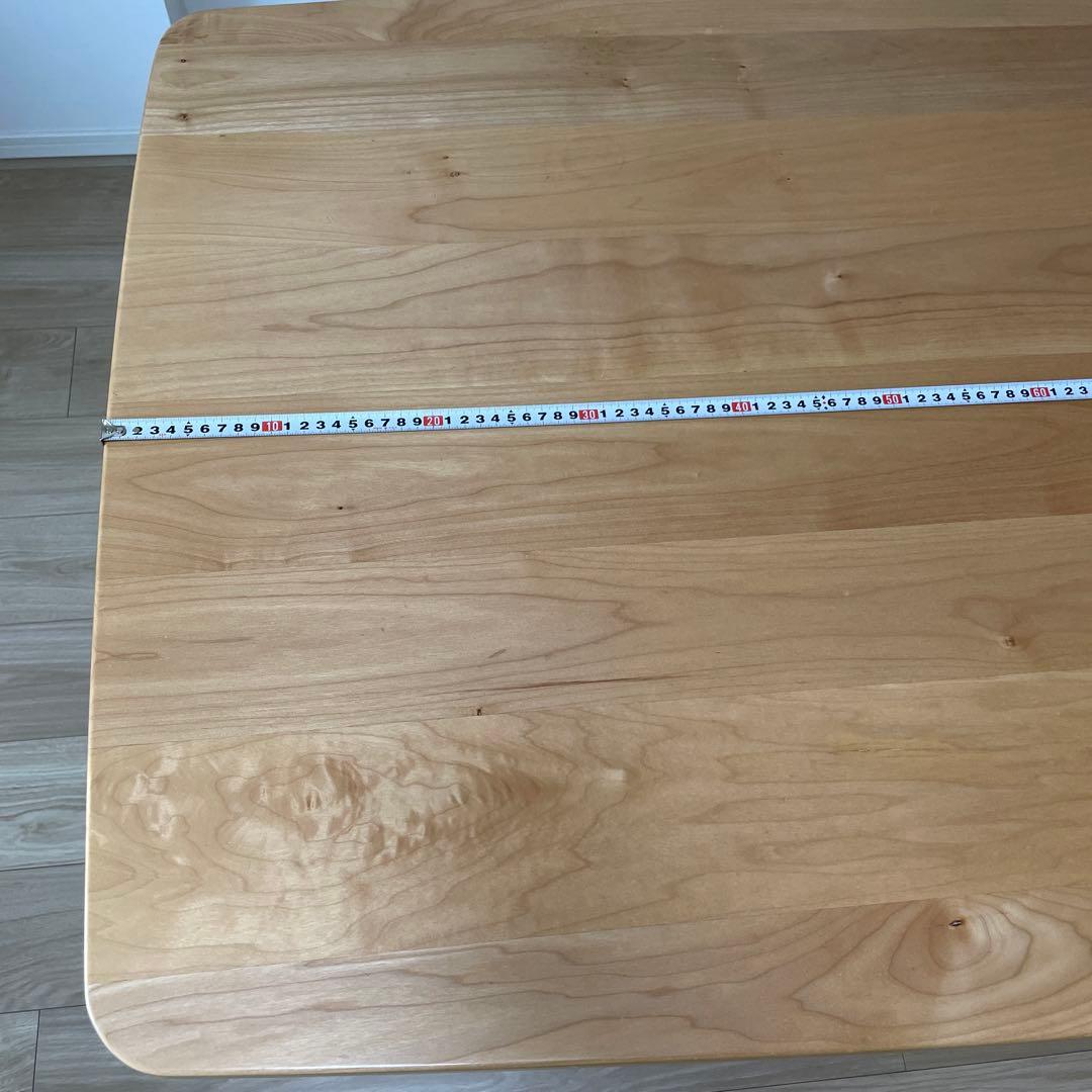 中古　KEYUCA Mei ダイニングテーブル　メープル無垢材