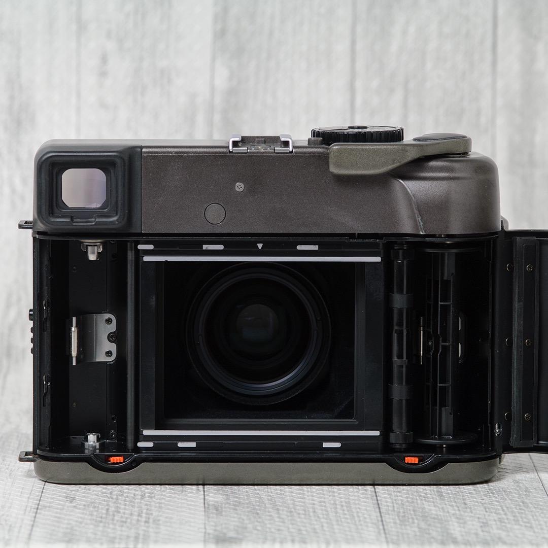 【中古】Mamiya7 ボディ N65mm F4L レンズ付