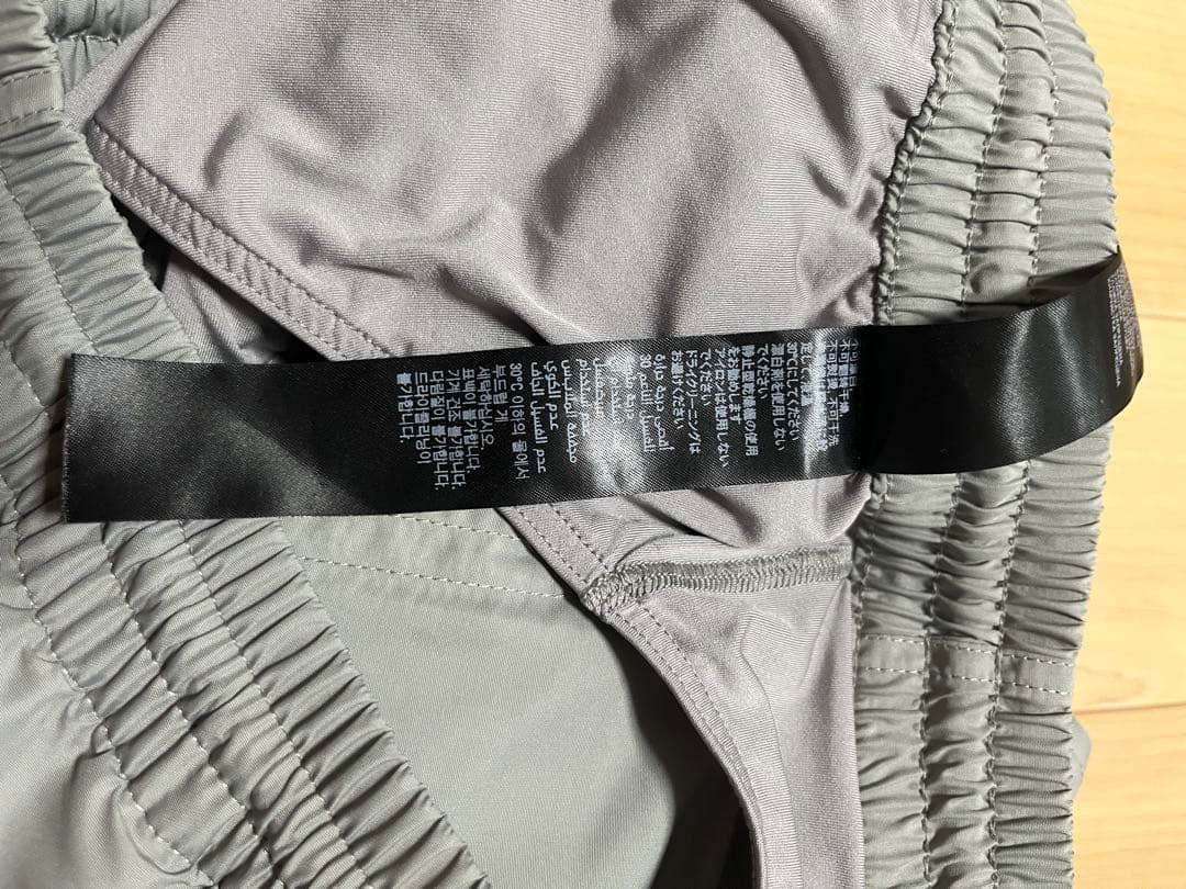 BALENCIAGA バレンシアガ ハーフパンツ　水着 SWIM WEAR