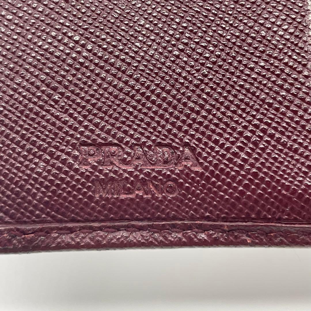 【美品】 PRADA プラダ サフィアーノレザー 折り財布 カード 箱付き w5