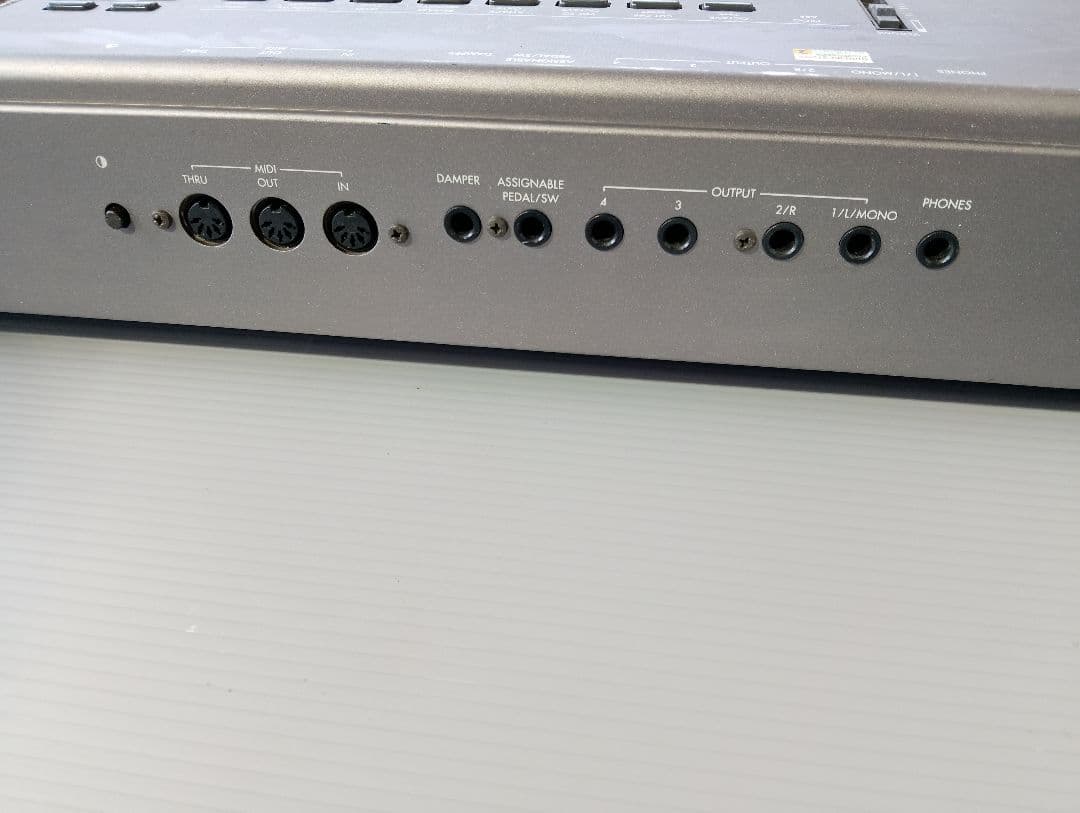 KORG N264 　シンセサイザー コルグ(あ85)