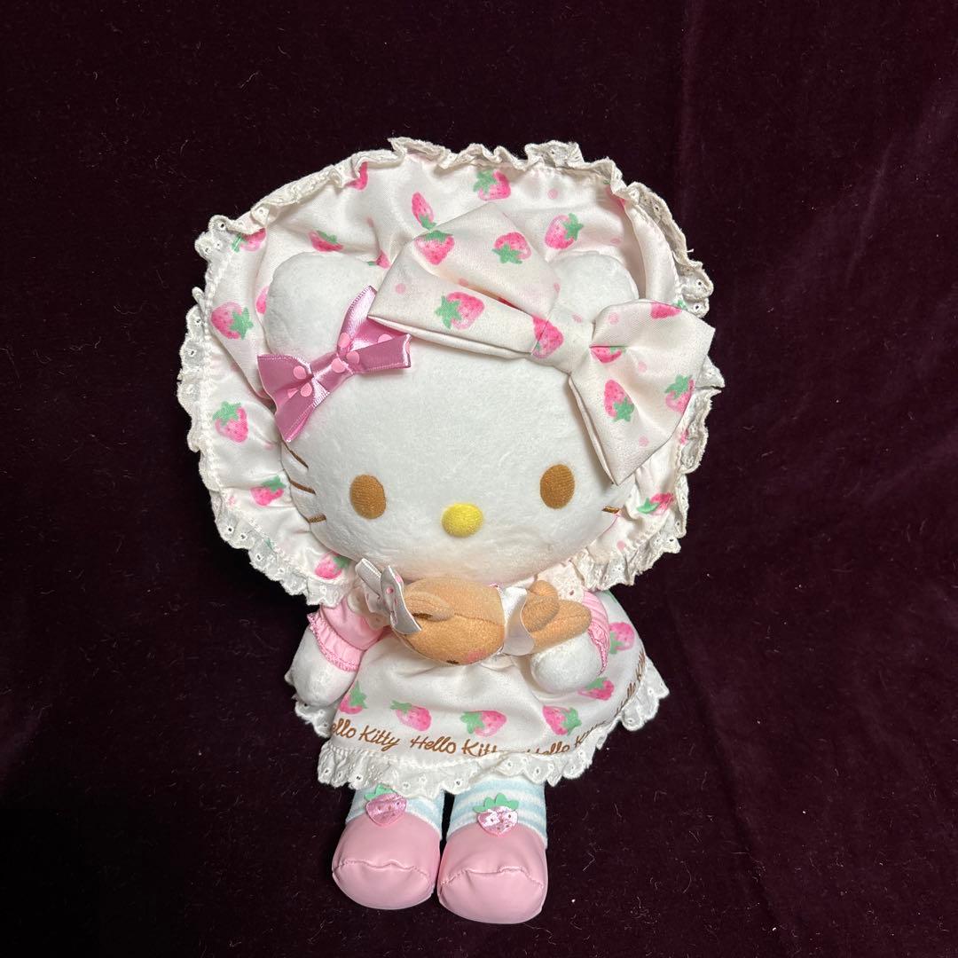 ハローキティ ストロベリーショートケーキ　ぬいぐるみ