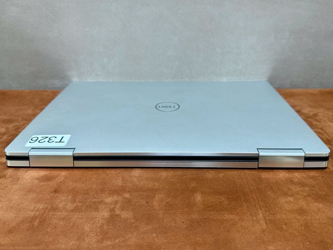 Dell XPS 7390 2-in-1 Core i5 10世代