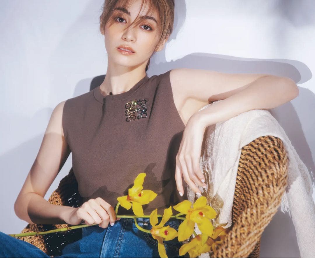 LOEWE シルバー リボンブローチ