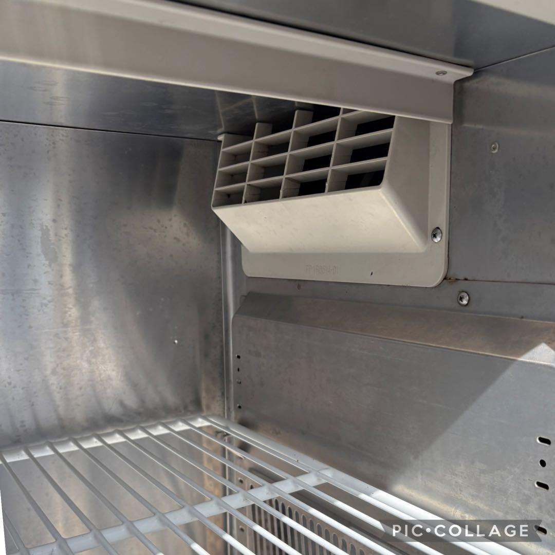 業務用ホシザキの２ドア台下冷蔵庫です。 120ｃｍ幅の需要の多い商品です。