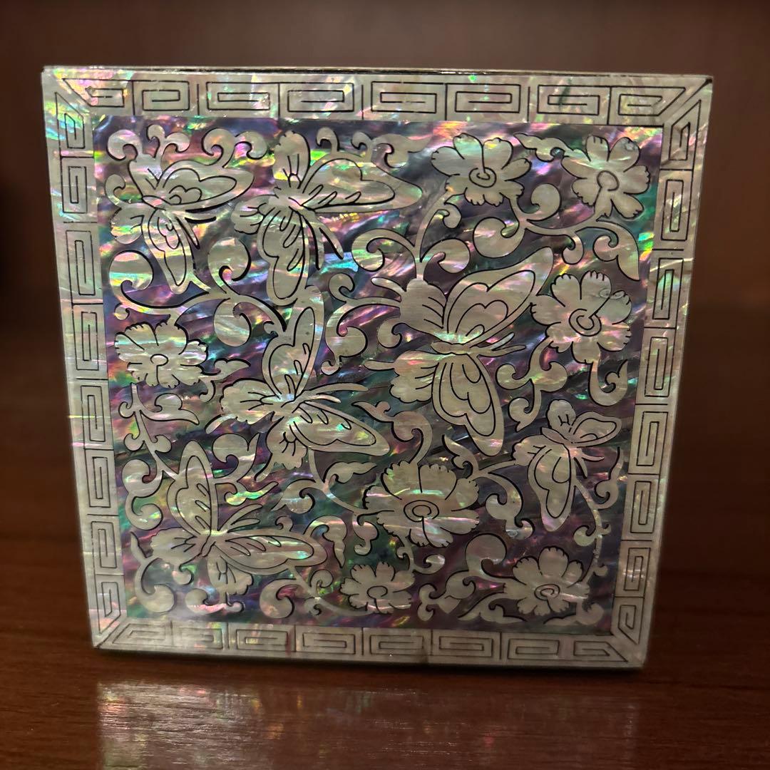 韓国 伝統工芸 螺鈿細工 双子宝石箱 ジュエリーボックス 小物入れ 蝶 花