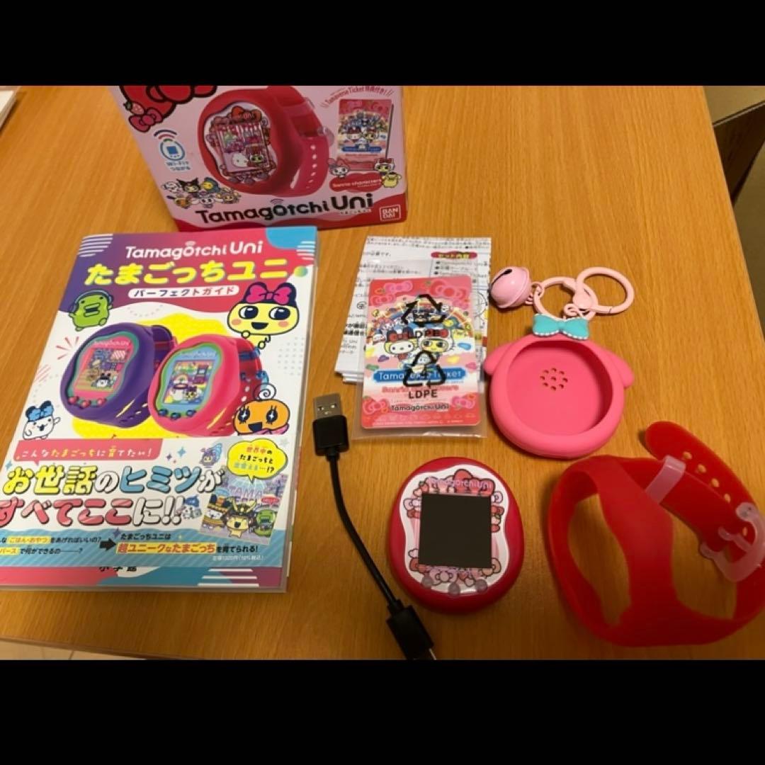 たまごっち ユニ　サンリオ