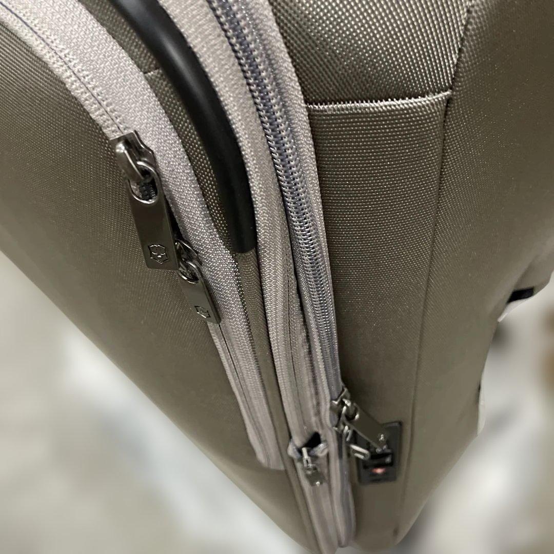 VICTORINOX キャリーケース 605657