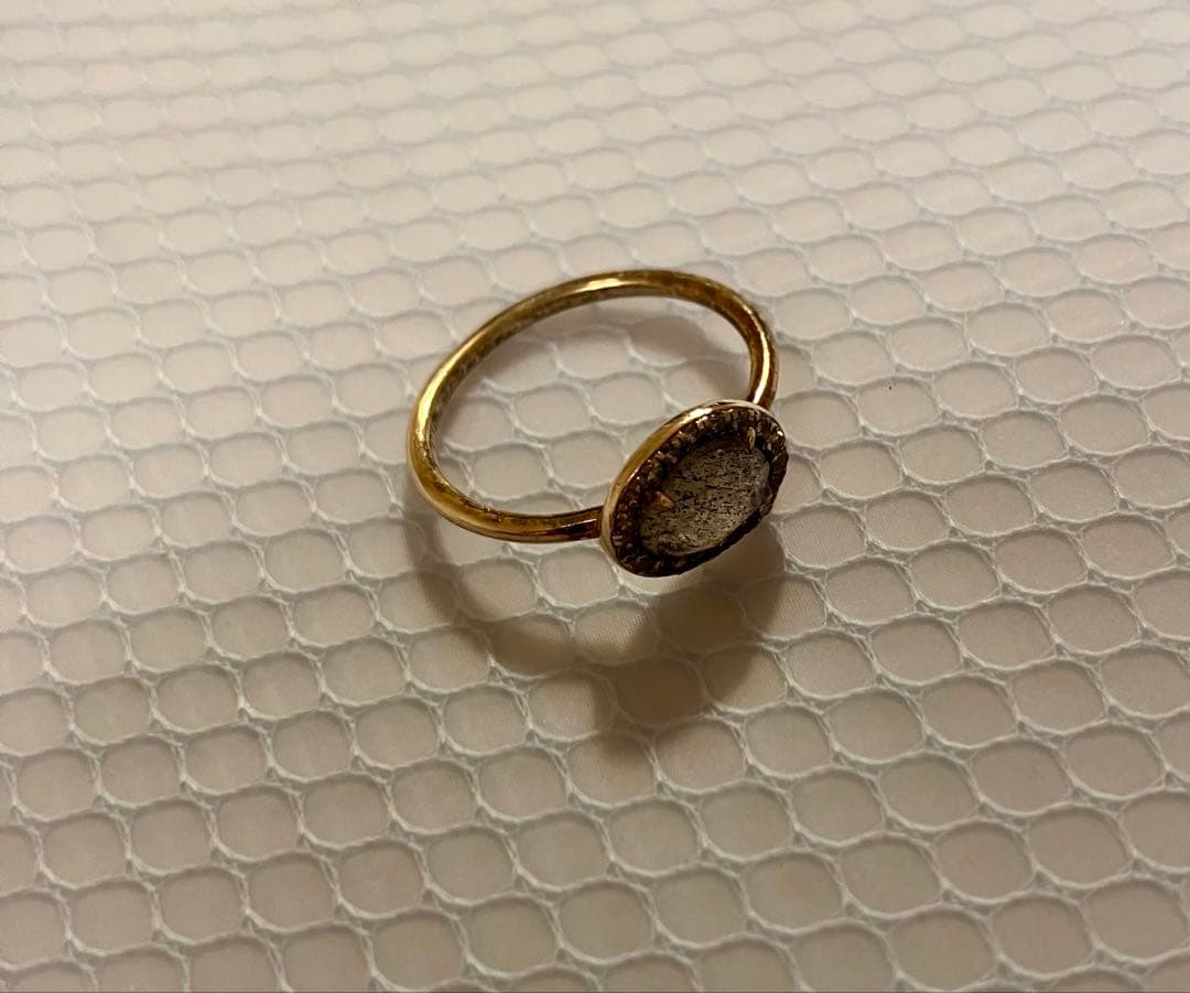 m*k様 ミディアム　ラブラドライト パヴェダイヤモンド リング