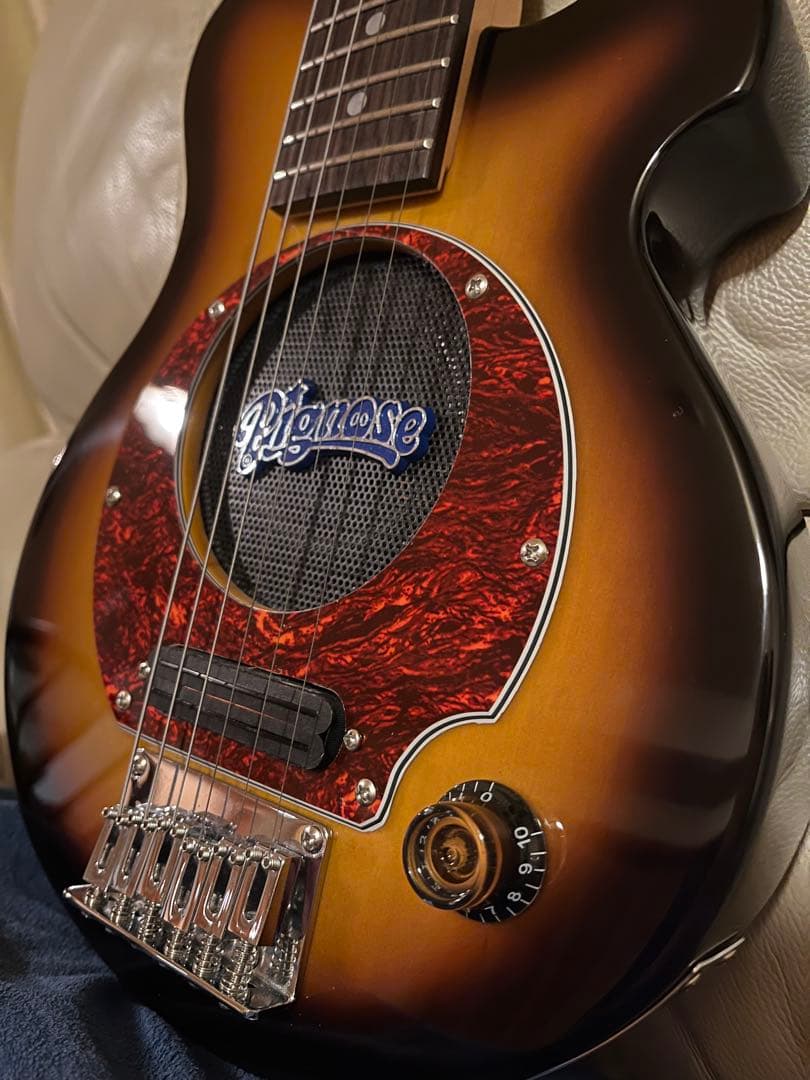 Pignose PGC-200 スピーカー内蔵ギター サンバースト
