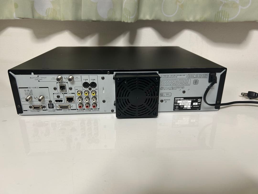 TOSHIBA VHS一体型DVDレコーダー RD-W301