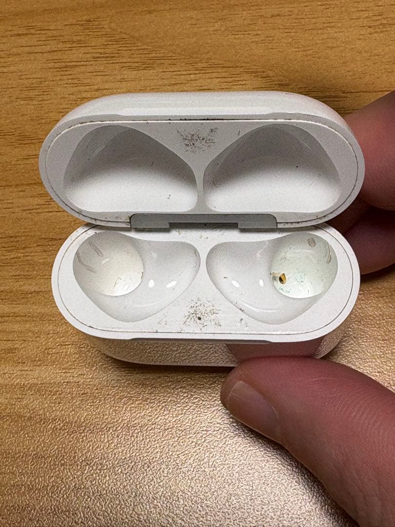 AirPods4 アクティブノイズキャンセリング搭載