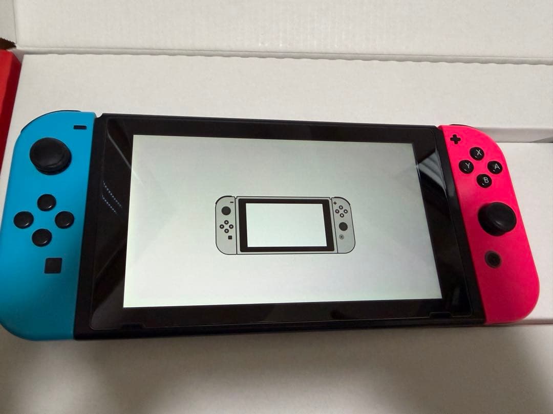 Nintendo Switch 本体 箱あり　付属品完備　SDカード付き