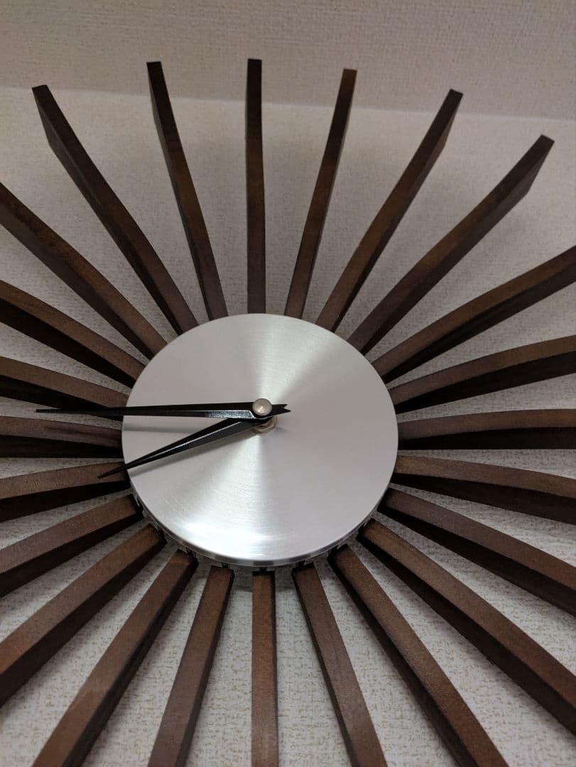 掛時計ジョージネルソン　フラッタークロック　ブラウン