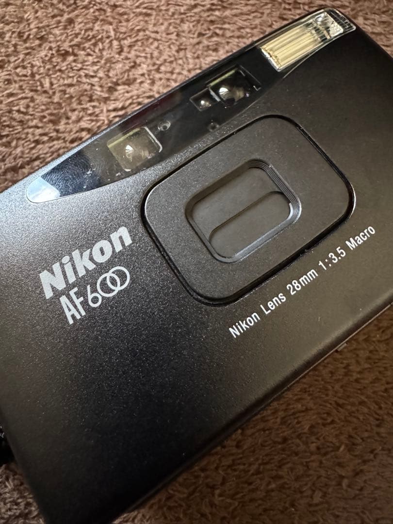 Nikon AF600 コンパクトフィルムカメラ　ニコンミニ