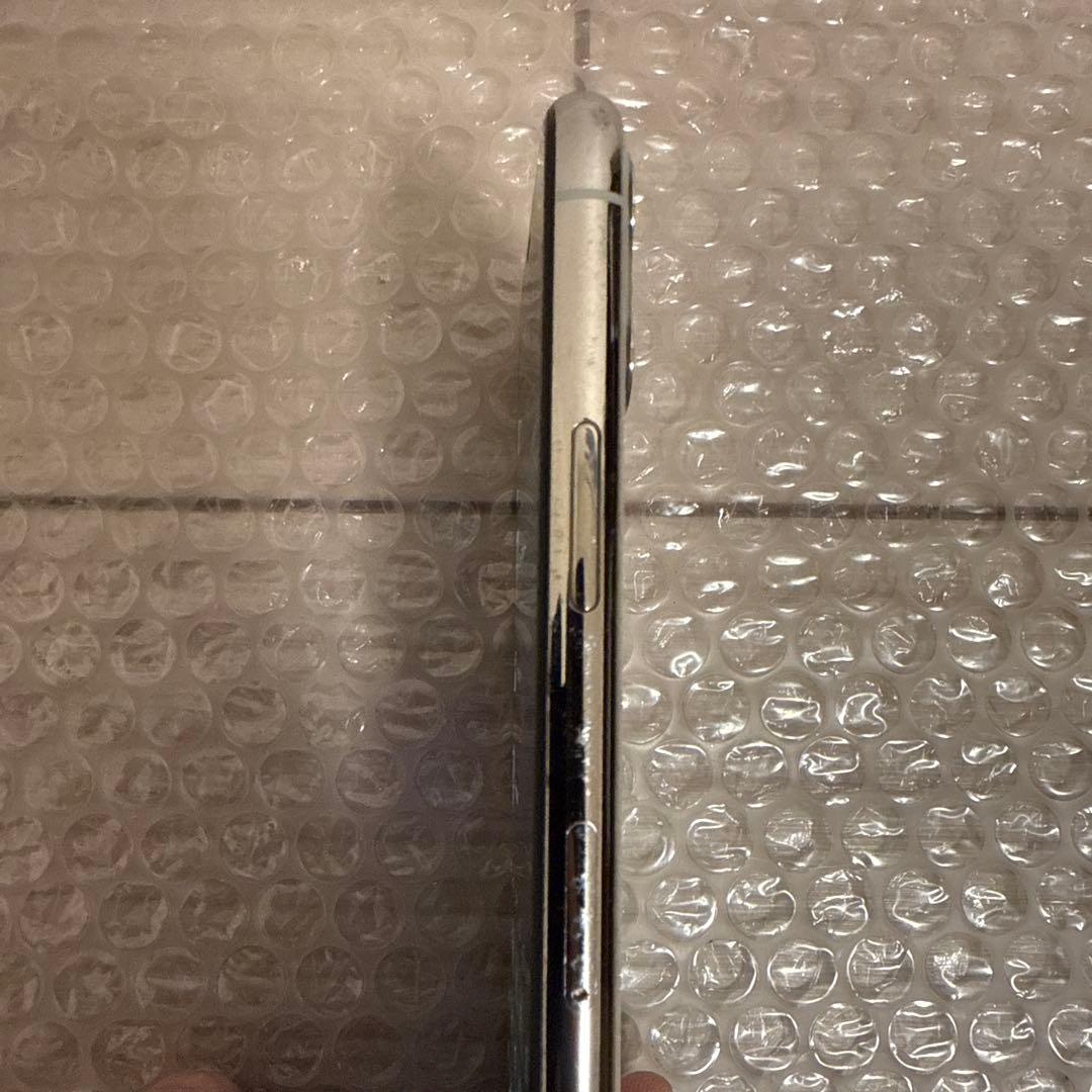 携帯電話本体 iPhone11pro 256GB