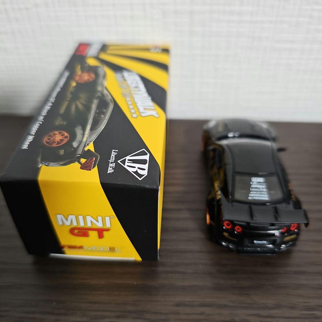 LIBERTY WALK LB★WORKS Nissan GT-R Black