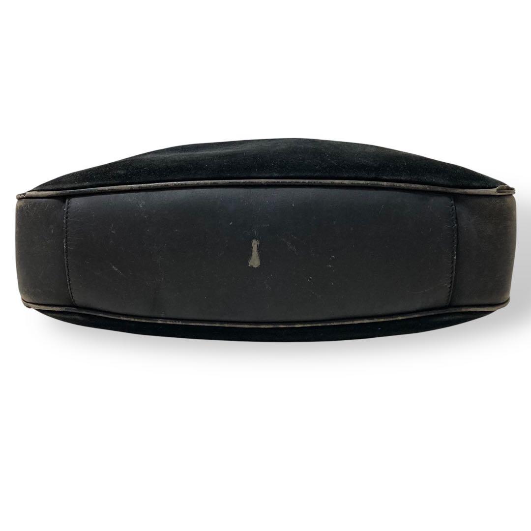 【ヴィンテージ】グッチ　バンブー　ワンショルダーバッグ　スウェード　黒　肩掛け