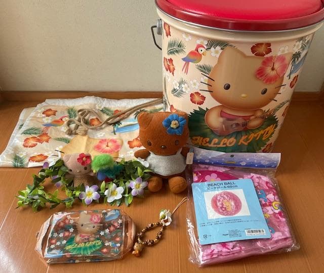 【激レア】サンリオ　ハローキティ　ガングロ　日焼け　ハワイアン　７点セット